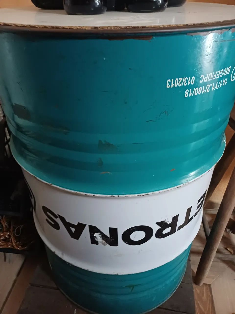 Vendo tambor 200 lts ferro - Foto 2