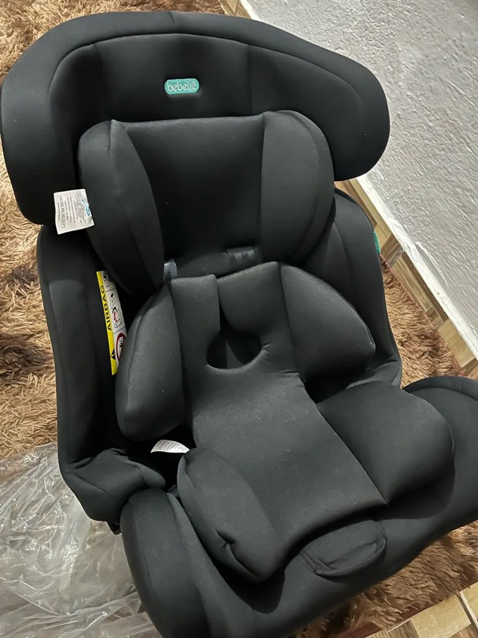 Cadeirinha de bebê nova 