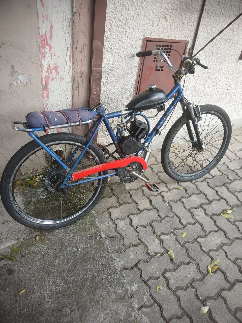 Vendo motorizada 80cc - Foto 2