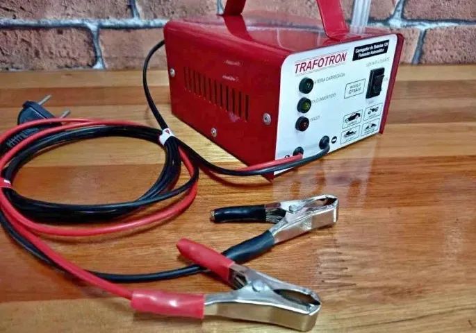 Carregador de bateria automotiva CF5 até 300 amperes