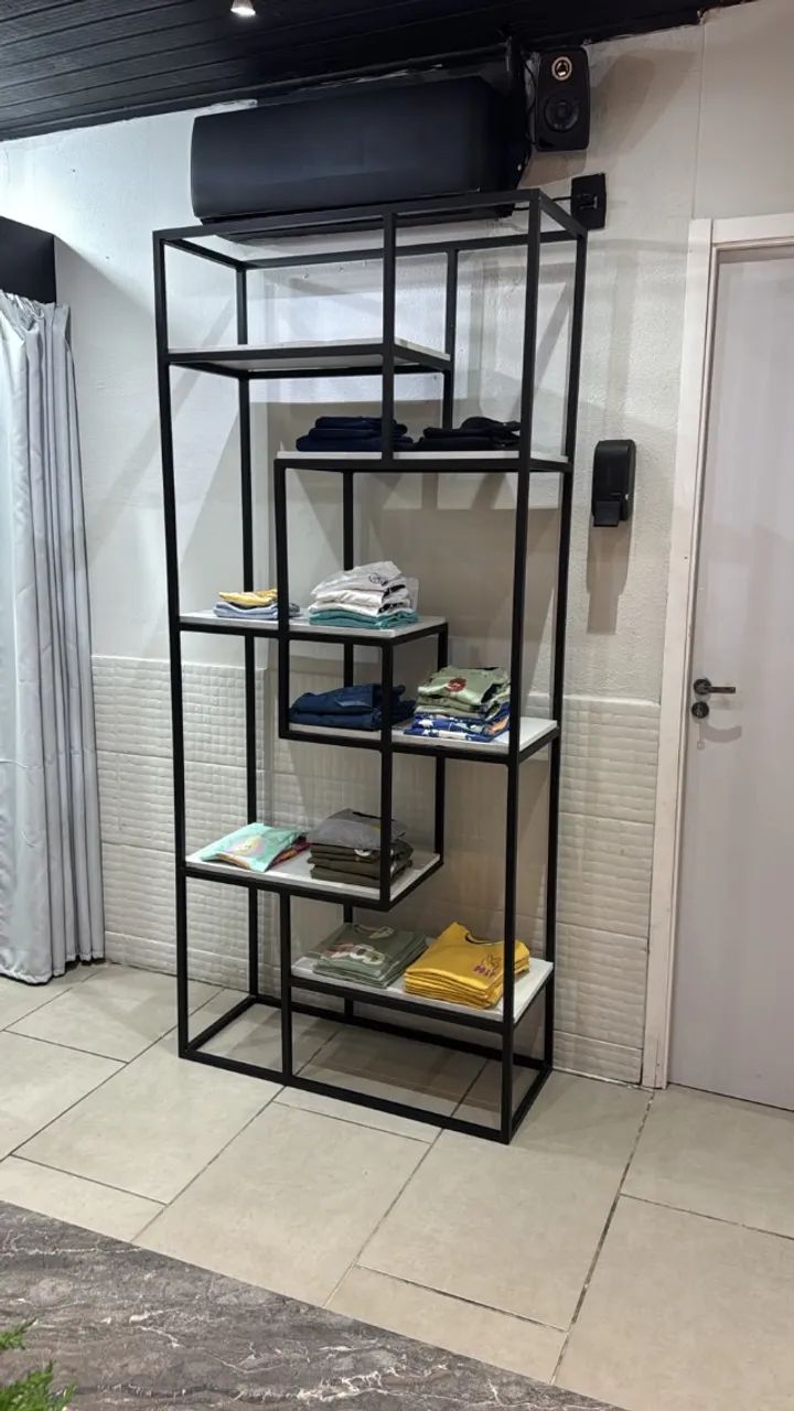 Expositor de Loja em Metalon Preto com Prateleiras - Foto 3