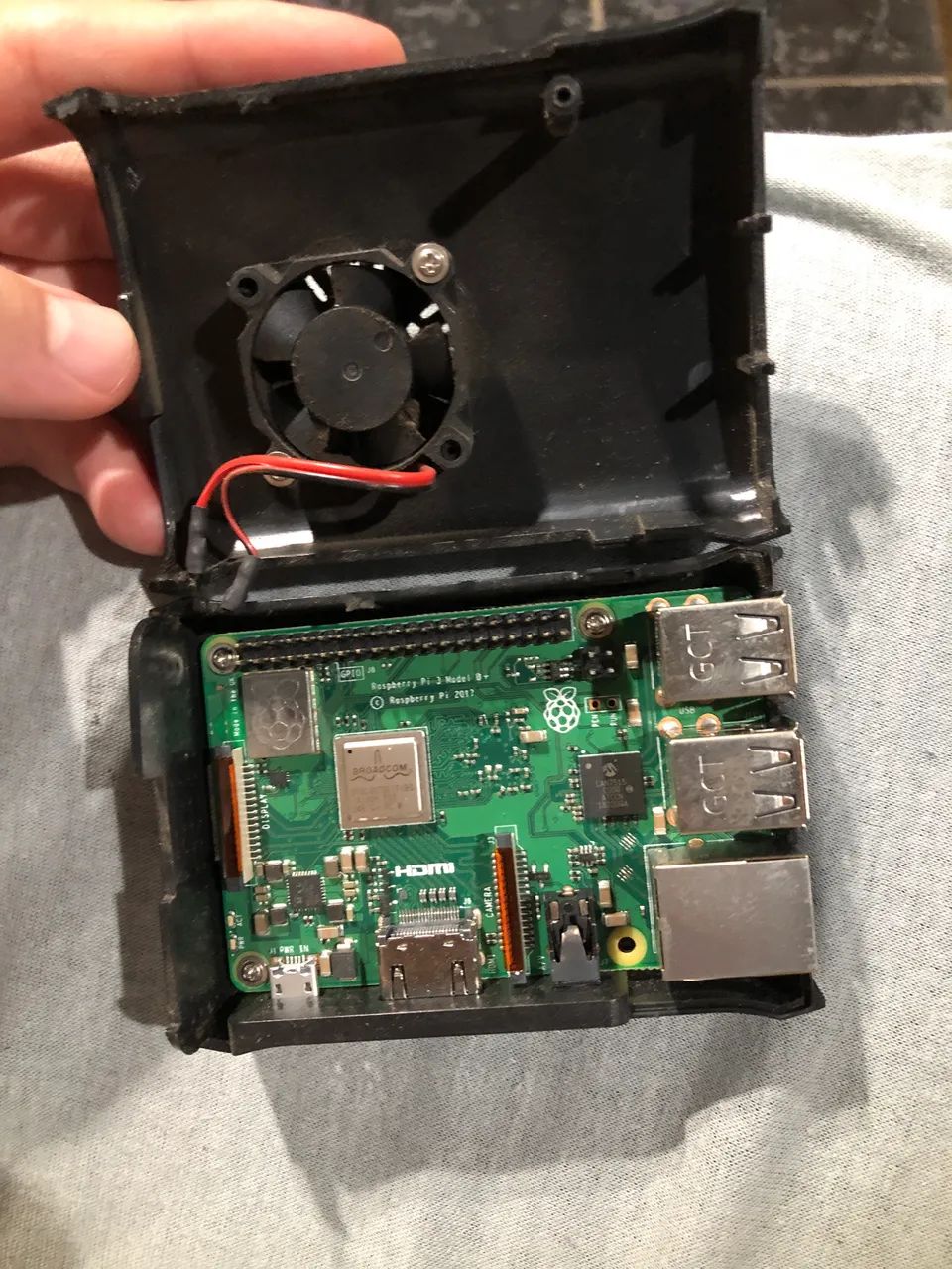 Raspbarry Pi 3 B+ ( com kit ventilação) pra sair logo  - Foto 2