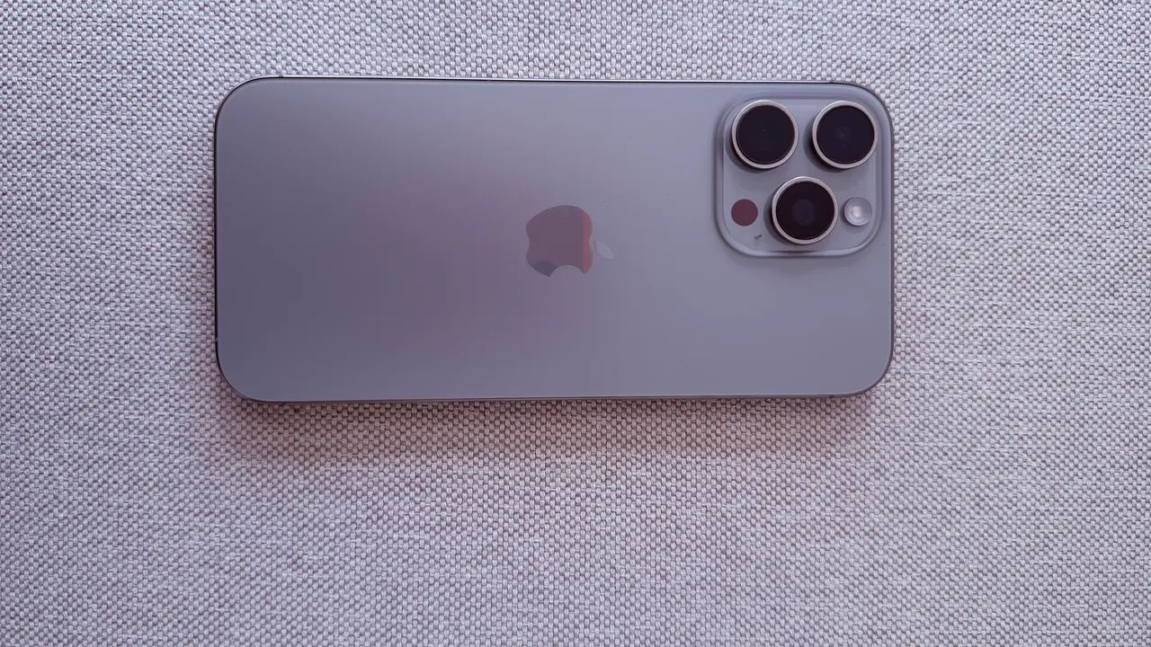 iPhone 16 Pro Max - 256gb - Foto 3