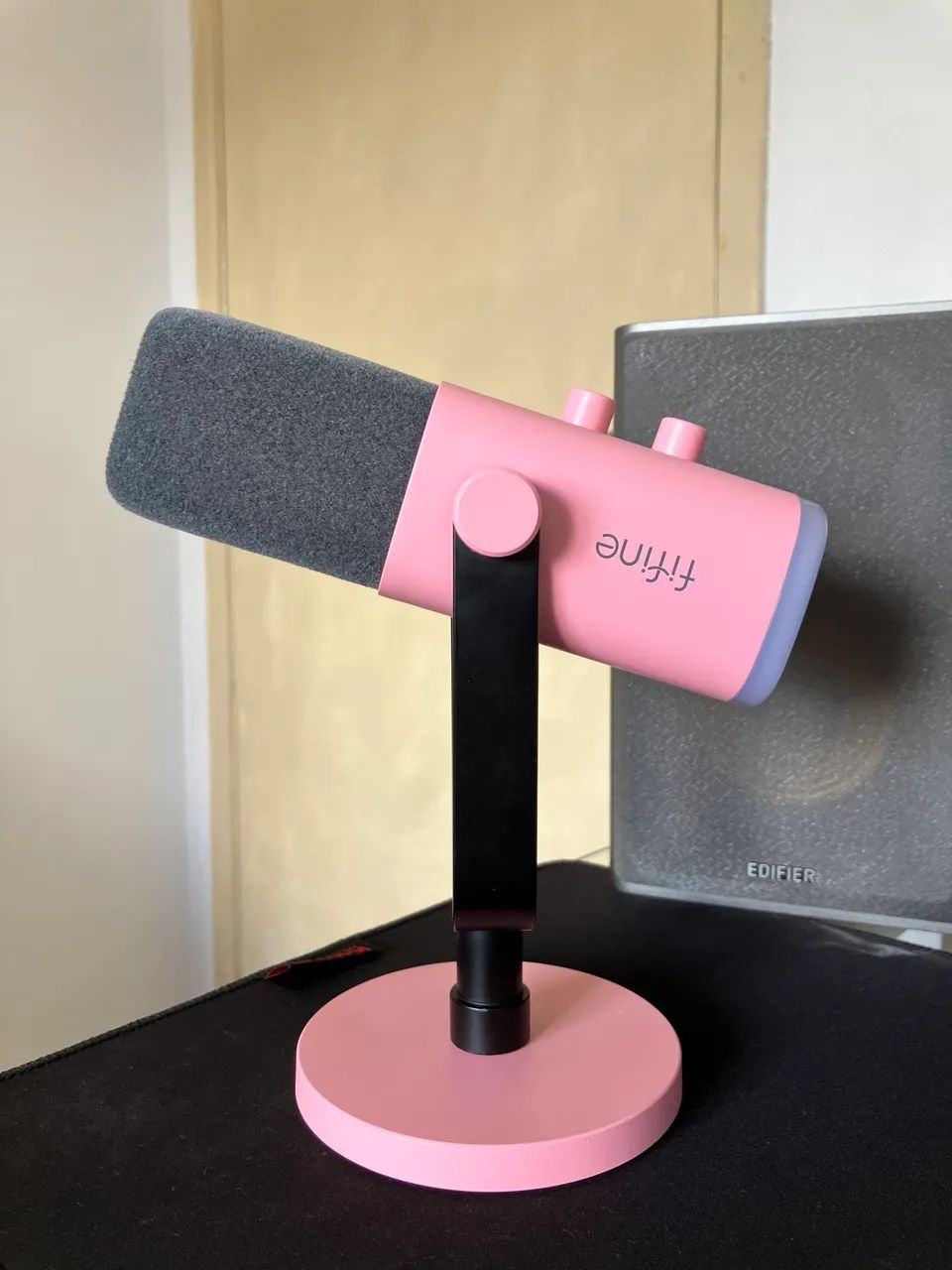 Microfone Rosa Microfone USB/XLR Fifine AM8 Rosa - Microfones e Gravadores - Camobi ...