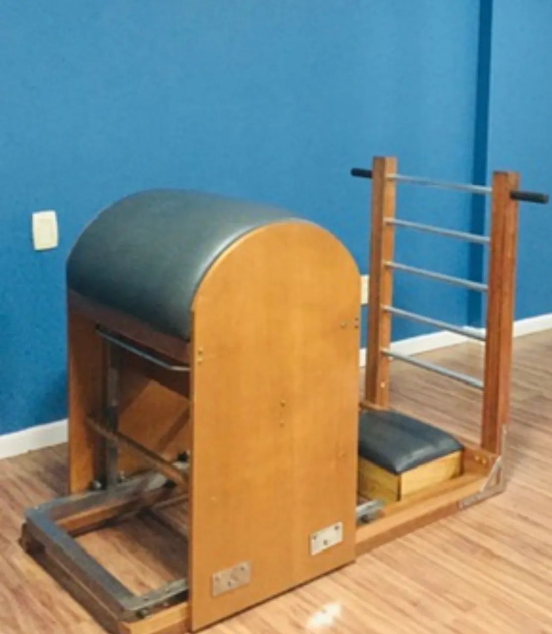 Studio completo Aparelhos de Pilates Reformer Cadilac Barrel Cadeira - Foto 2