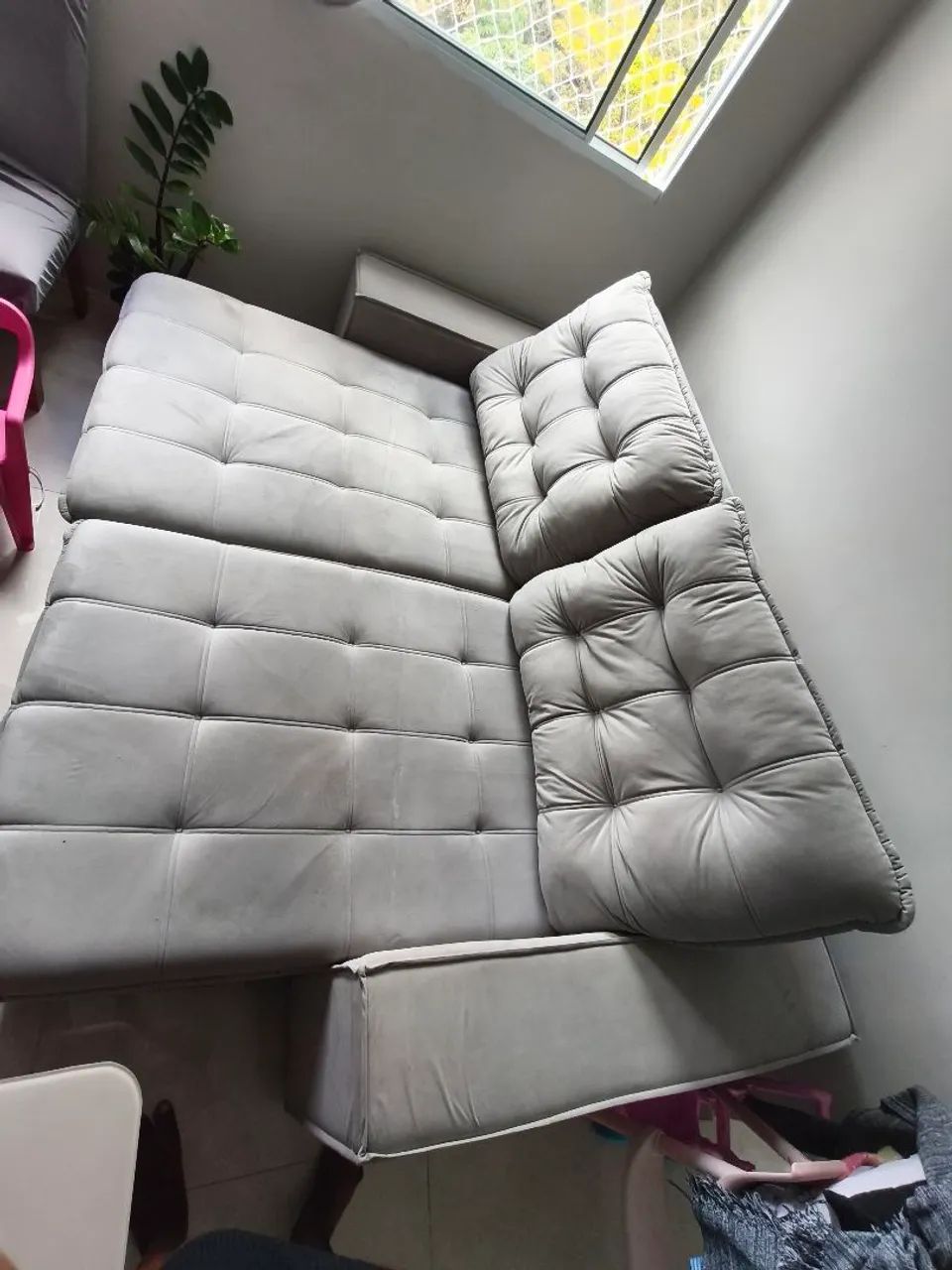 SOFA RETRATIL / CAMA QUEEN NOVO TEM GARANTIA  - Foto 2