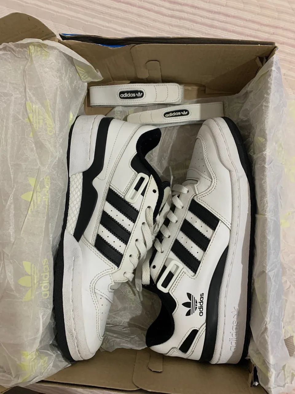 Tênis adidas fórum low tamanho 39 - Foto 2