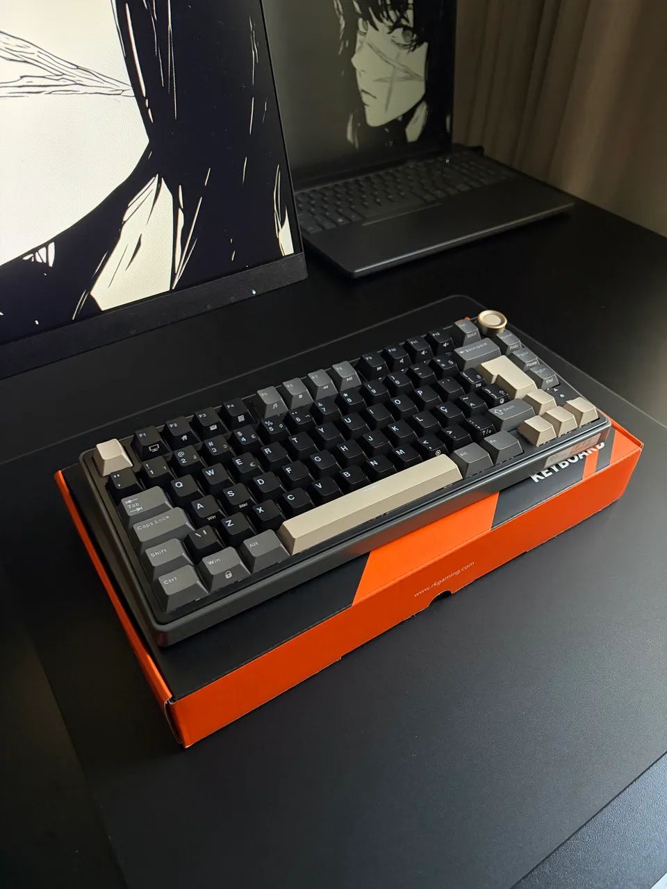 R75 teclado mecânico  - Foto 2