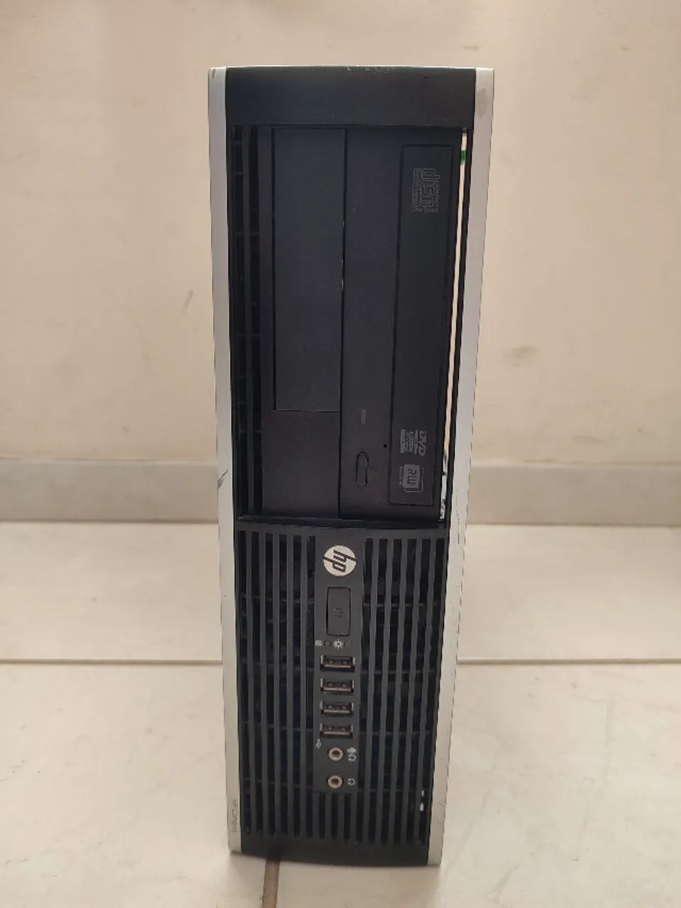Computador HP Compaq Pro (Para Conserto ou Peças) - AMD A8 / 4GB RAM