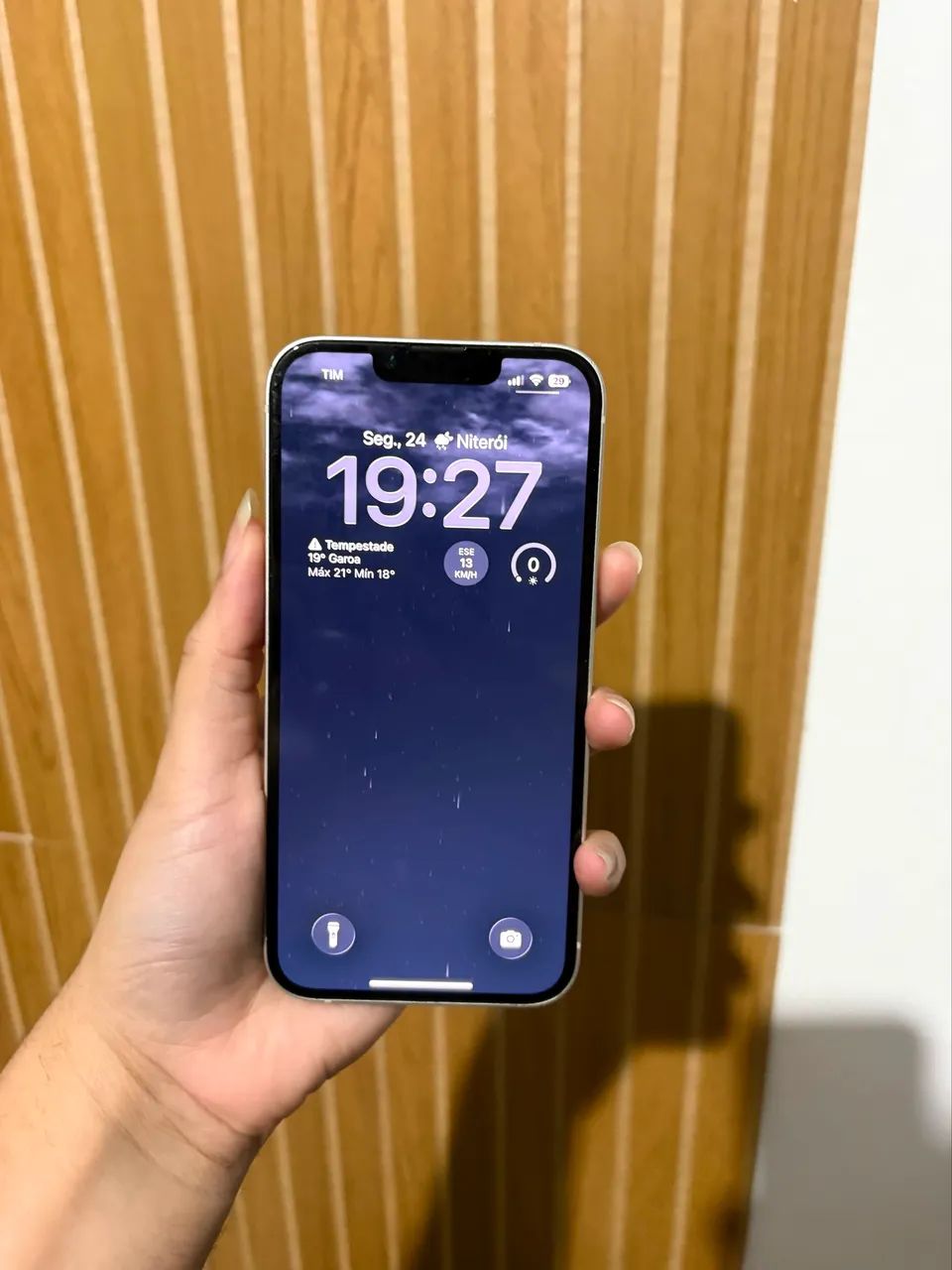 iphone 13 branco, 128 GB com nota fiscal  - Foto 2