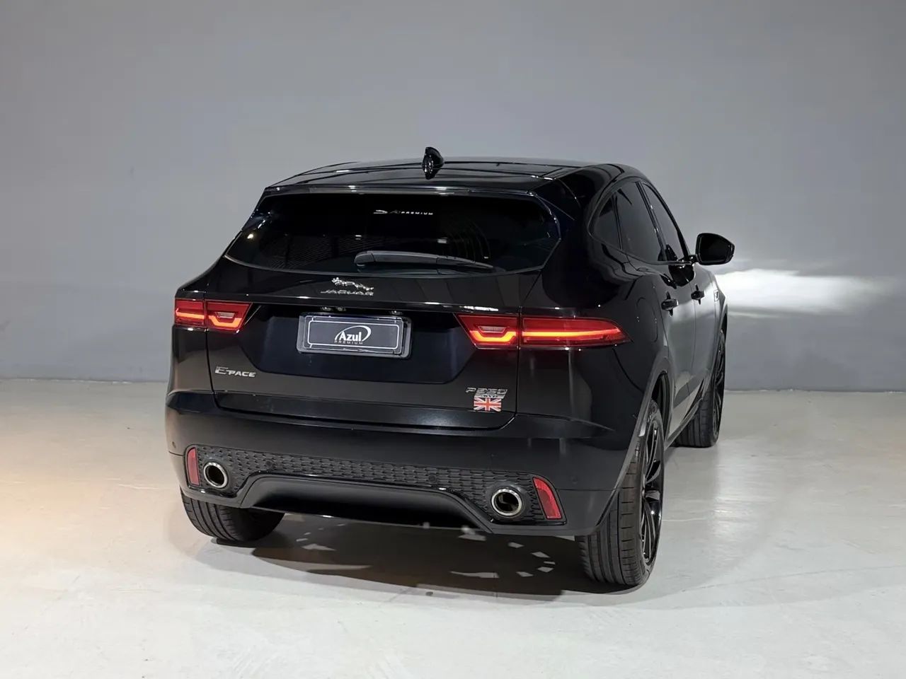 Jaguar E-Pace R-dynamic S 2.0 AWD 249cv Aut. 2018 - Foto 4