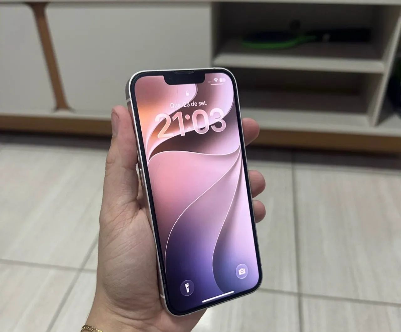 iPhone 13 128GB - Muito novo  - Foto 2