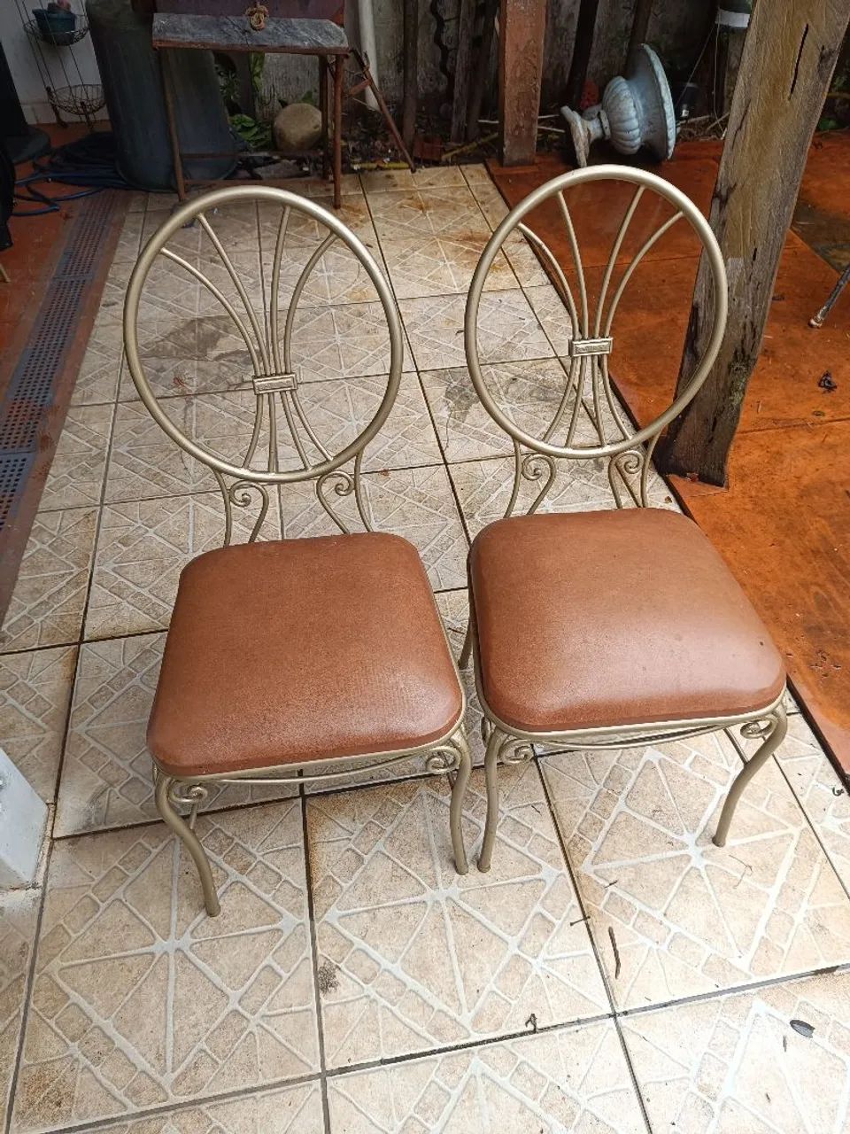 Cadeira de ferro  - Foto 2