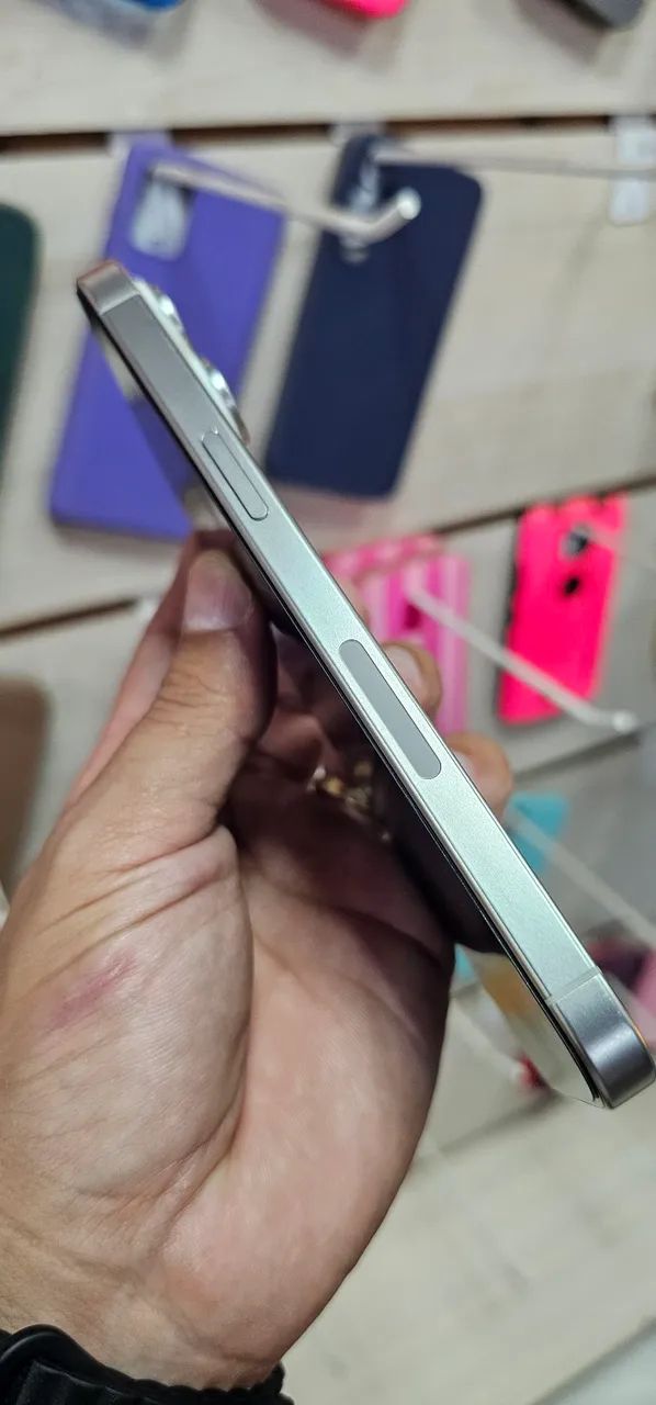 Iphone 15 Pro max 256GB branco  - Foto 2