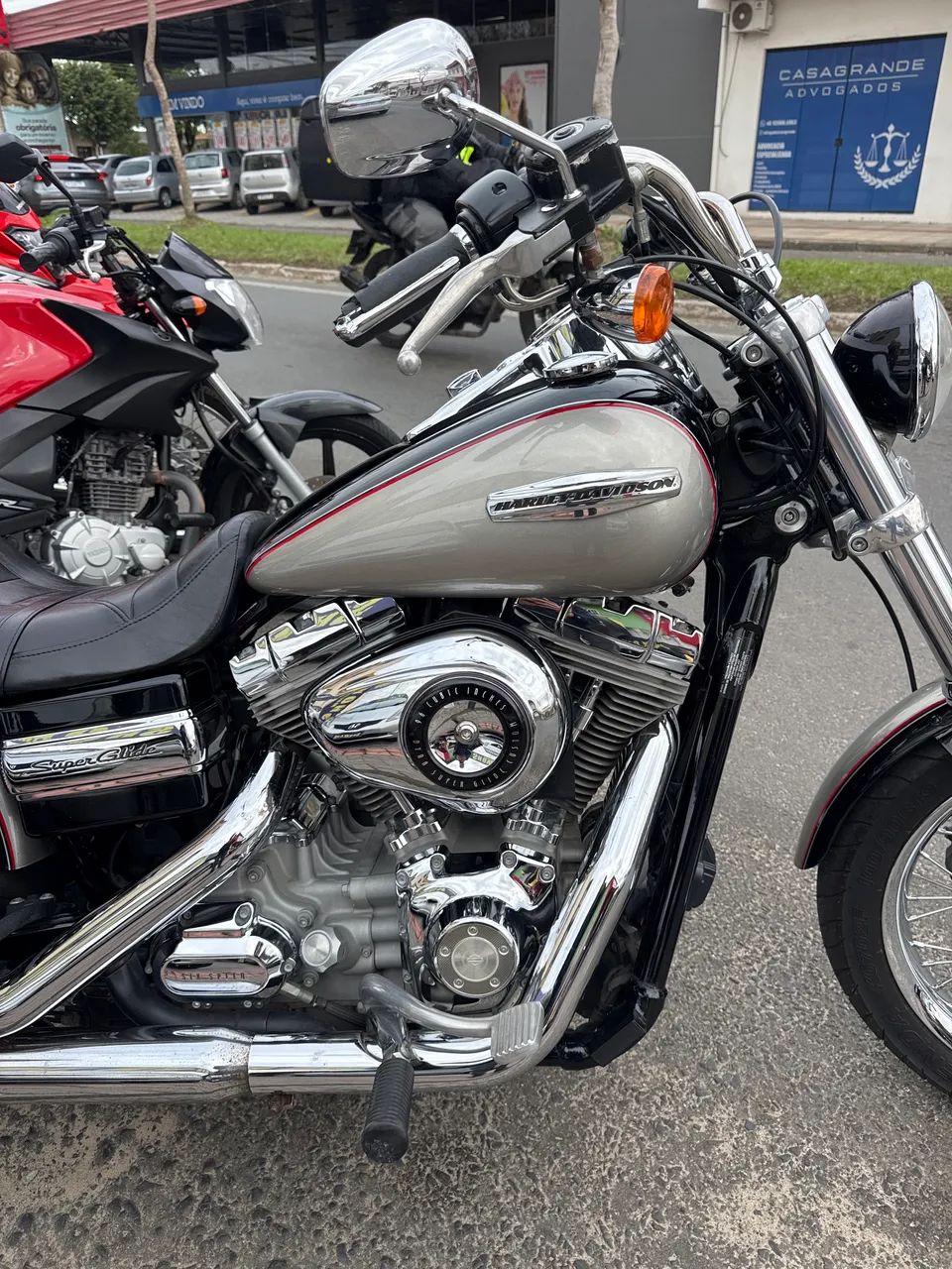 HARLEY DYNA SUPER CUSTOM - Foto 2
