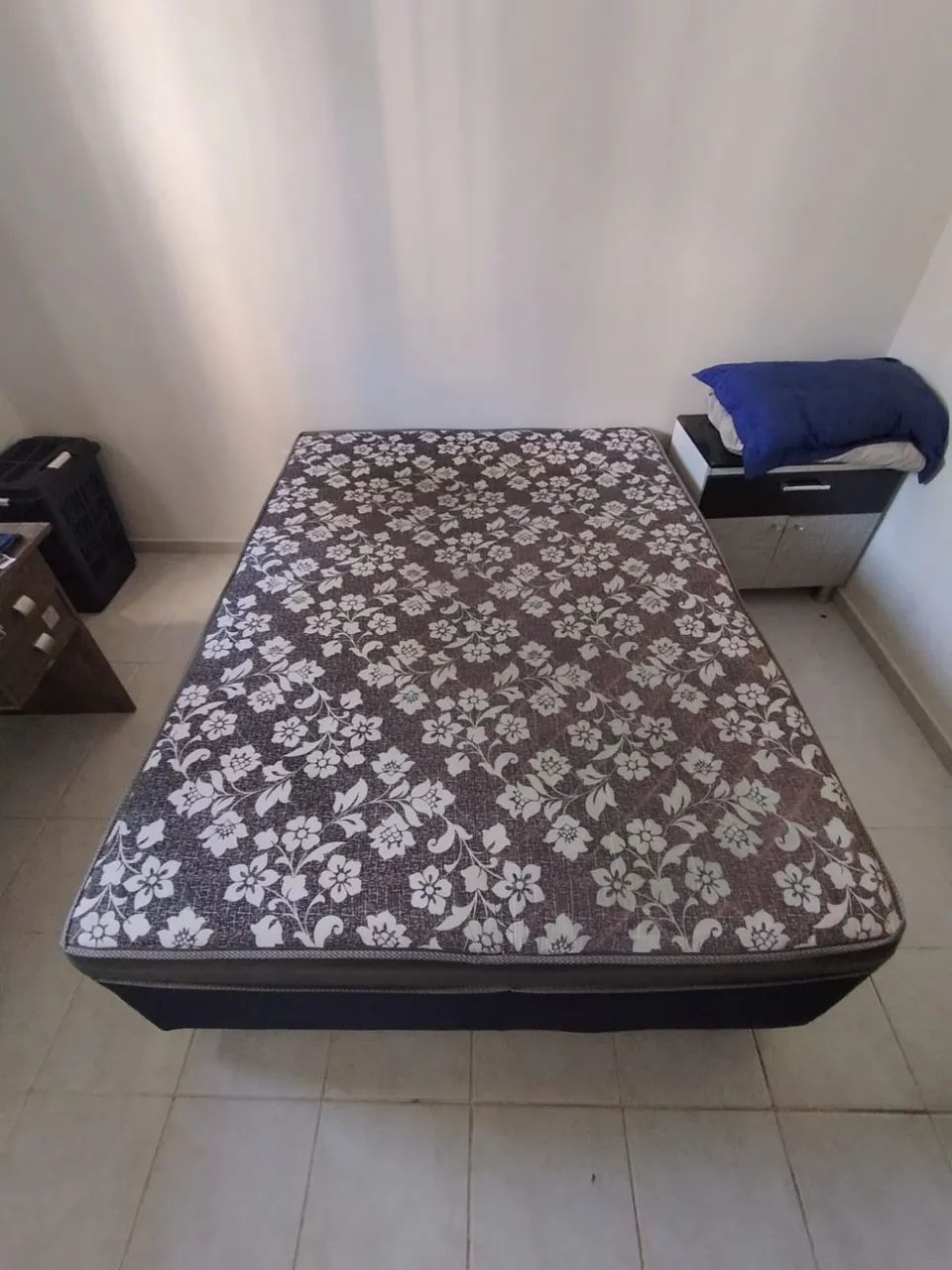Cama box casal