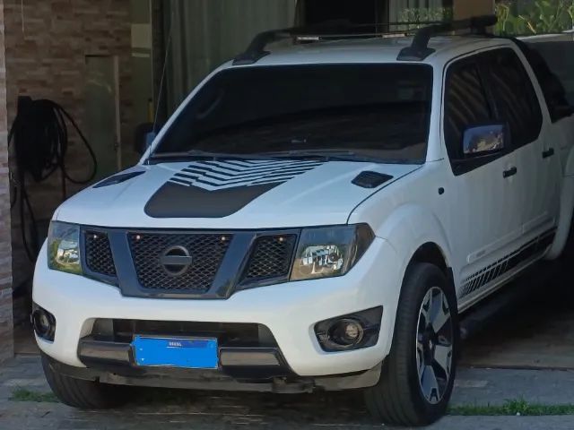 Nissan Frontier SV AT.CD 4X4 2.5 TB DIESEL MEC. 2013