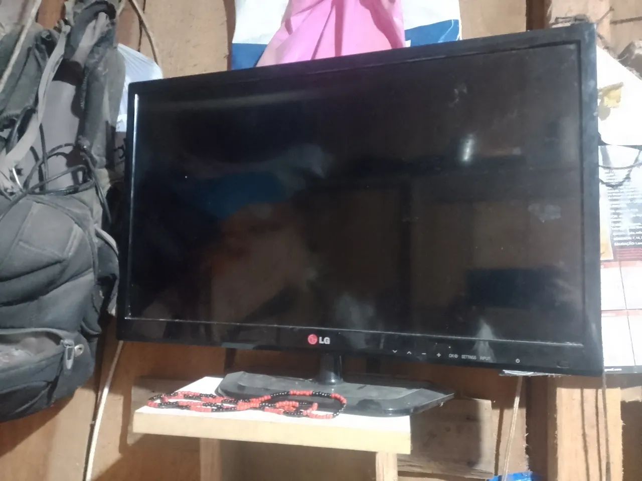 Tenho uma tv LG 24 polegadas pra vender 250