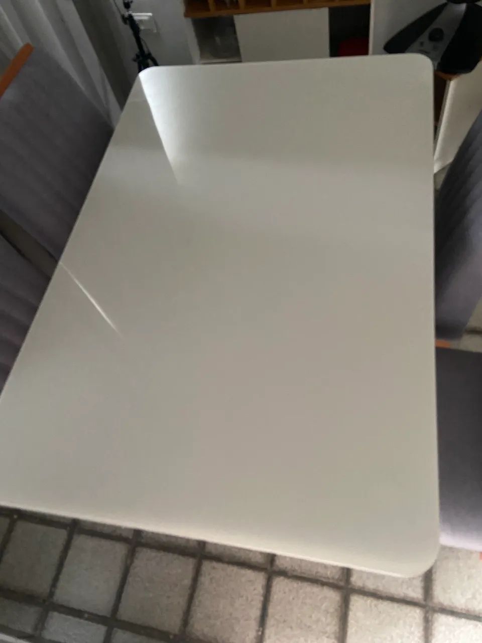 Mesa com 4 cadeiras (tampo de vidro)  - Foto 3