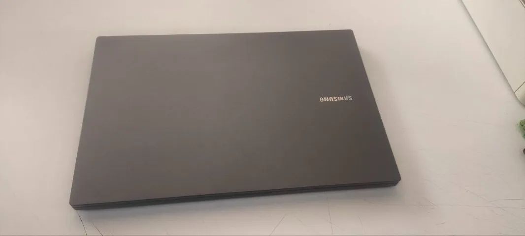 NOTEBOOK SAMSUNG BOOK E30 