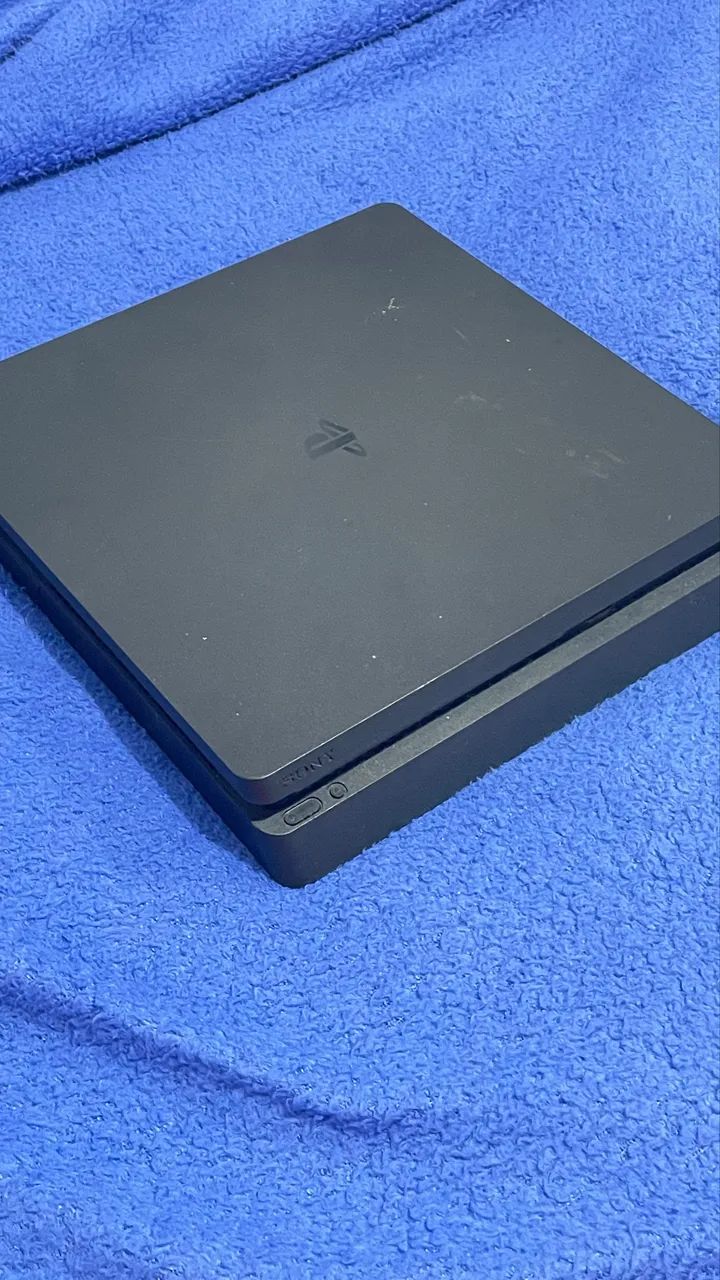 Ps4 slim