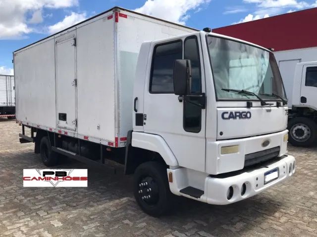 FORD CARGO 712 2011/2012 COM BAÚ. - Foto 3