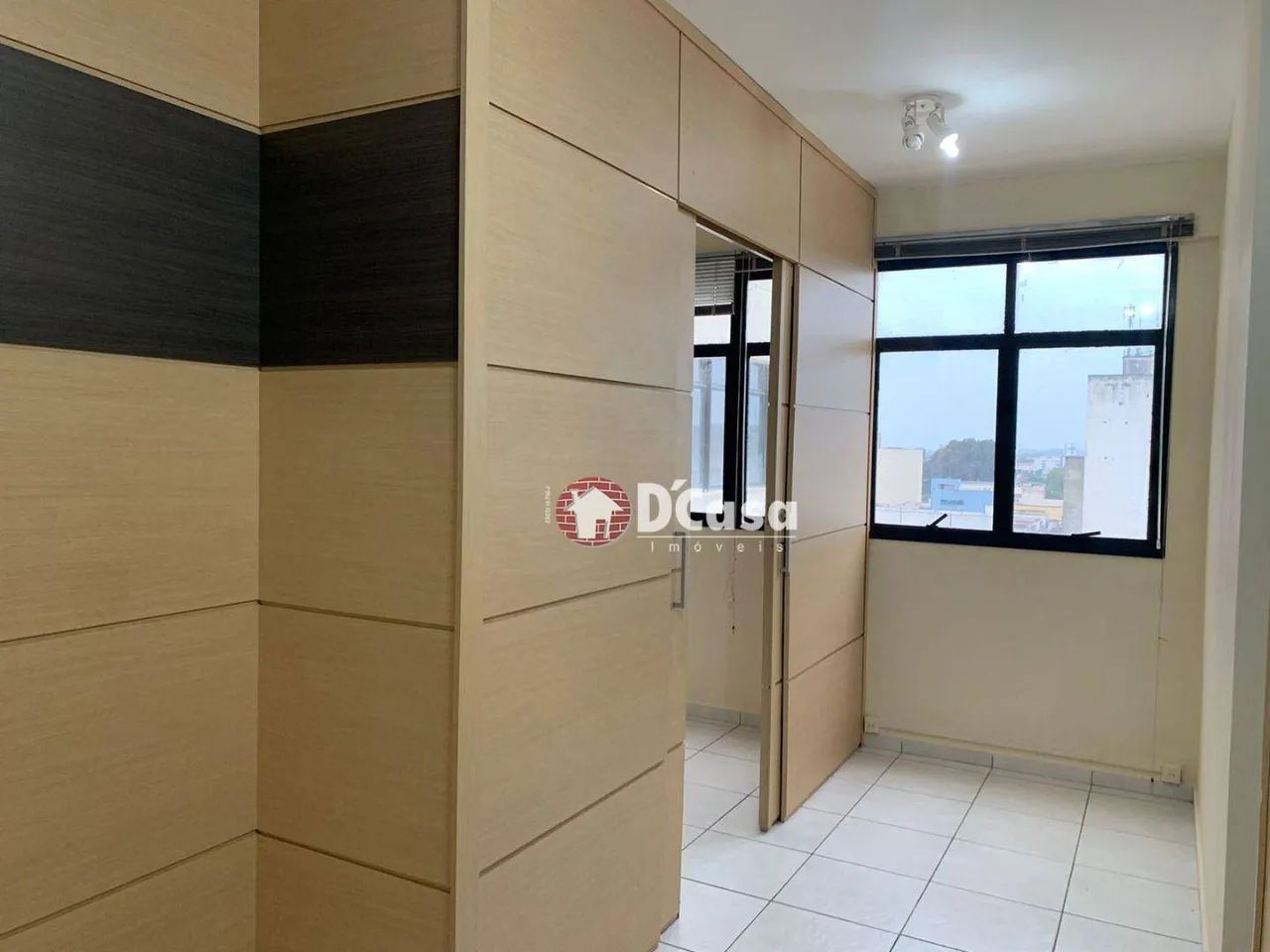 Sala para alugar, 32 m² por R$ 1.856,31/mês - Centro - Taubaté/SP - Foto 2