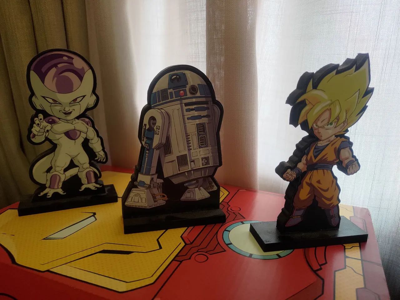 Miniaturas Dragonball Z e Star Wars 
