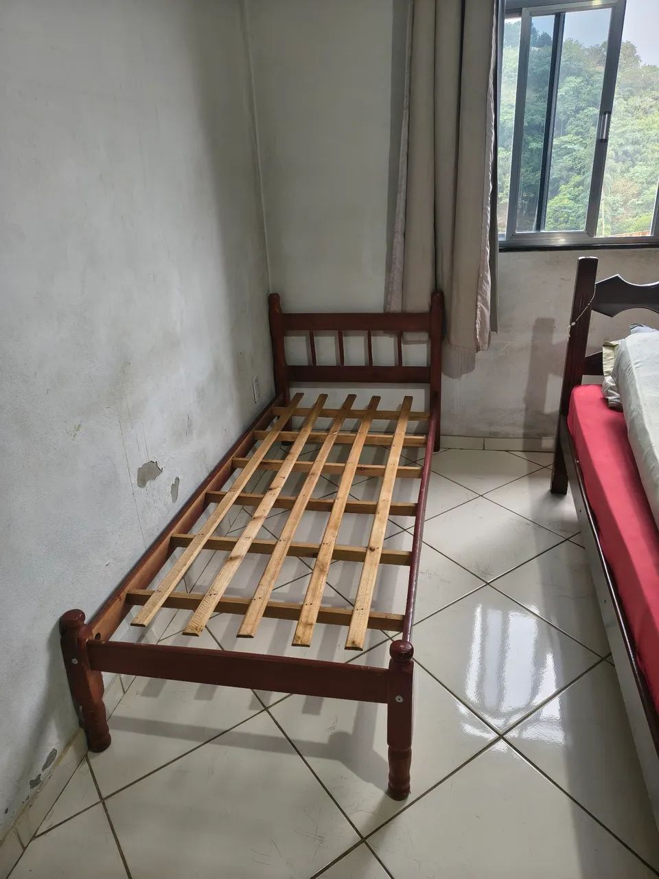 Cama de solteiro com colchão