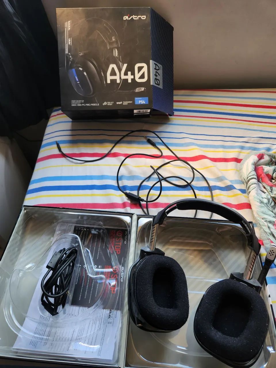 Astro A40