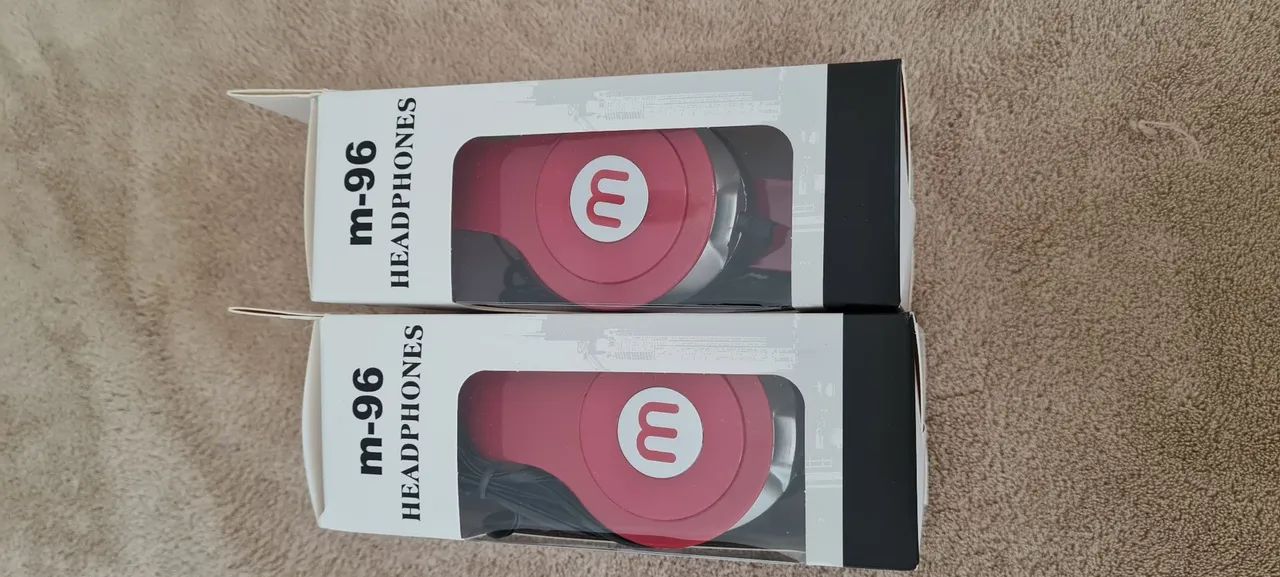 8 fones 