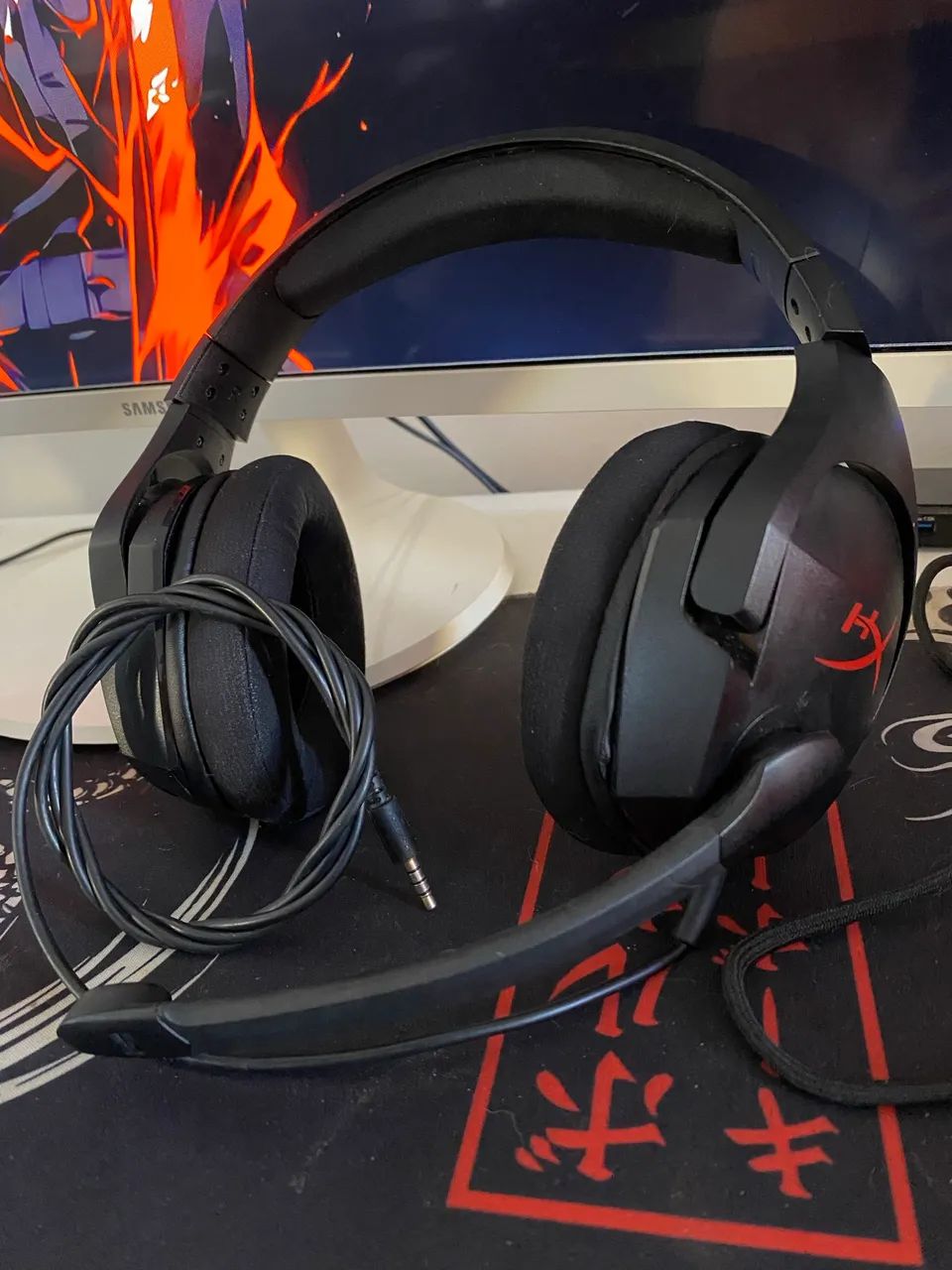  Headset HyperX Cloud II com fio, preto/vermelho - Foto 2