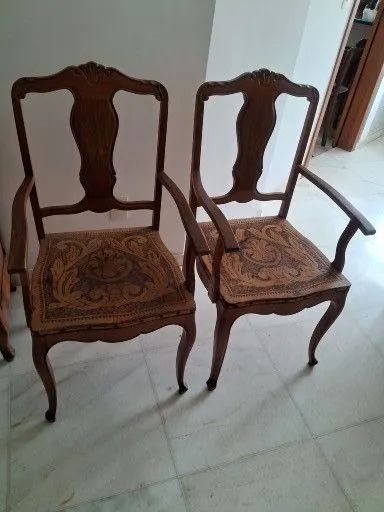 Mesa de jantar antiga, em peroba, oito lugares - Foto 5