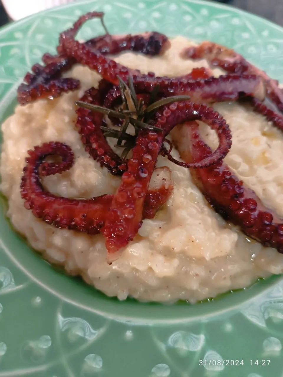 Sou cozinheiro com experiência 