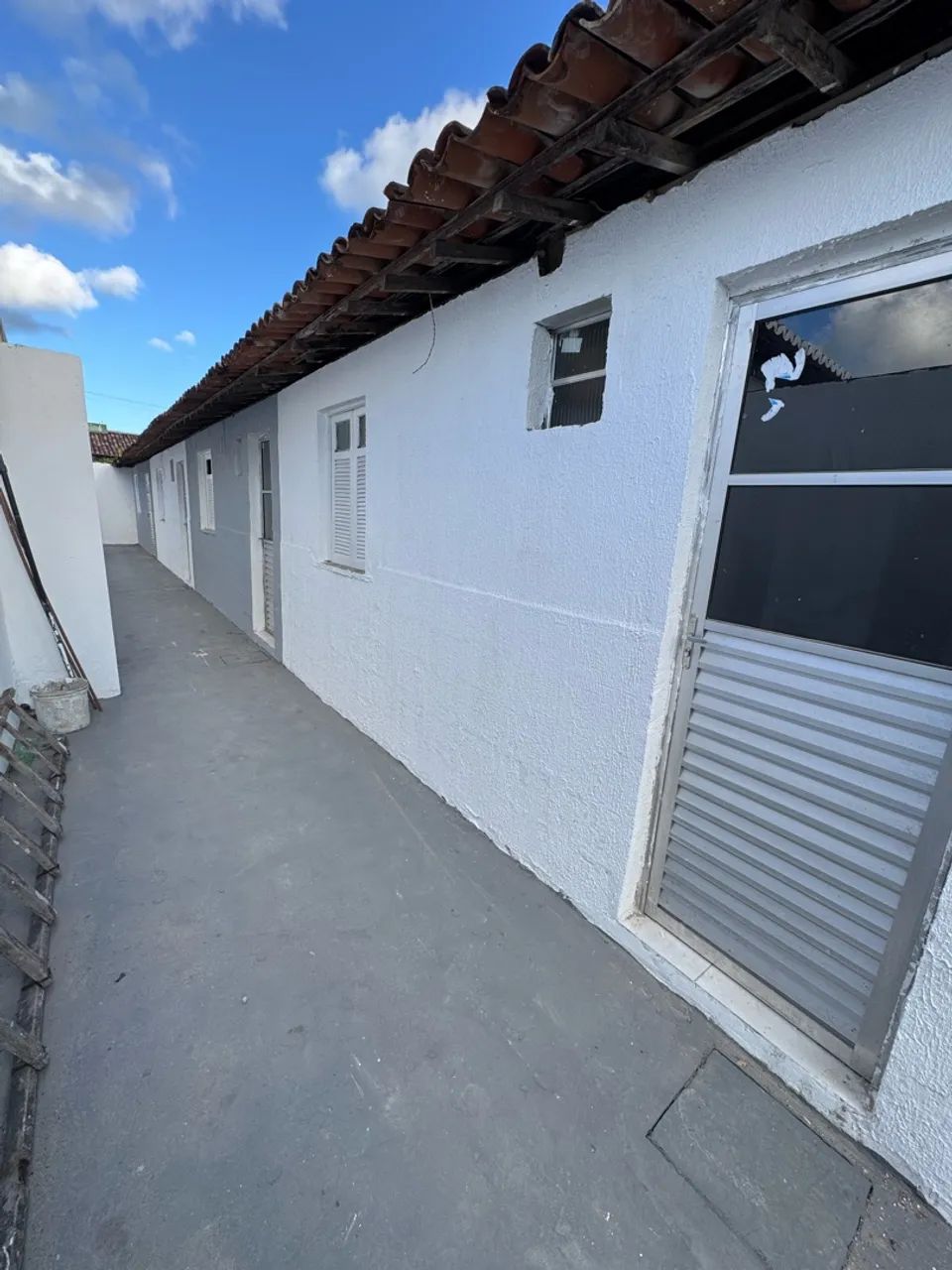 Alugo casa em residencial famíliar - Foto 2