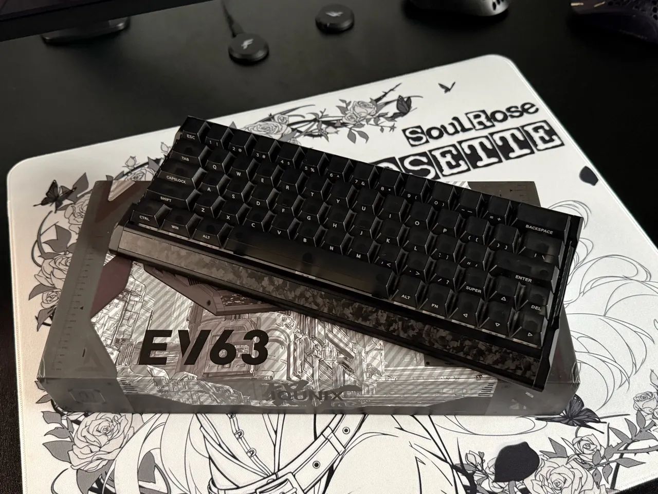 Teclado Iqunix Ev63 Darkside