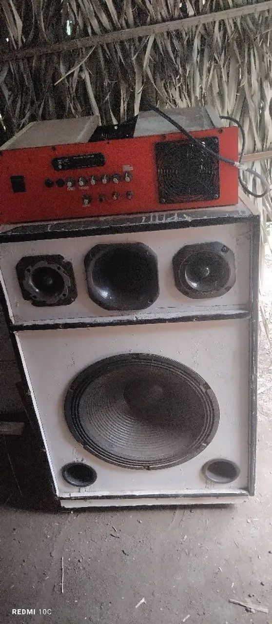 Vendo essa caixa de som completa - Foto 2