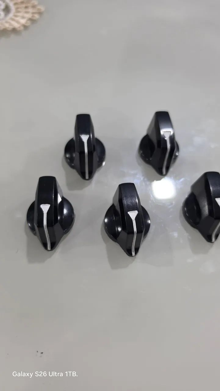 Kit 5 Knobs novos 