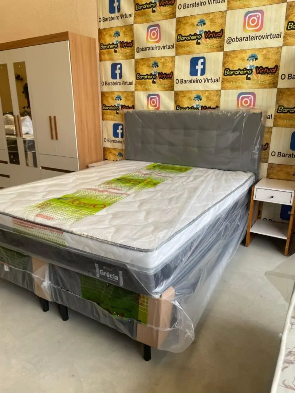 Conforto Premium no Seu Quarto Cama Queen Topázio com Molas Ensacadas em Oferta