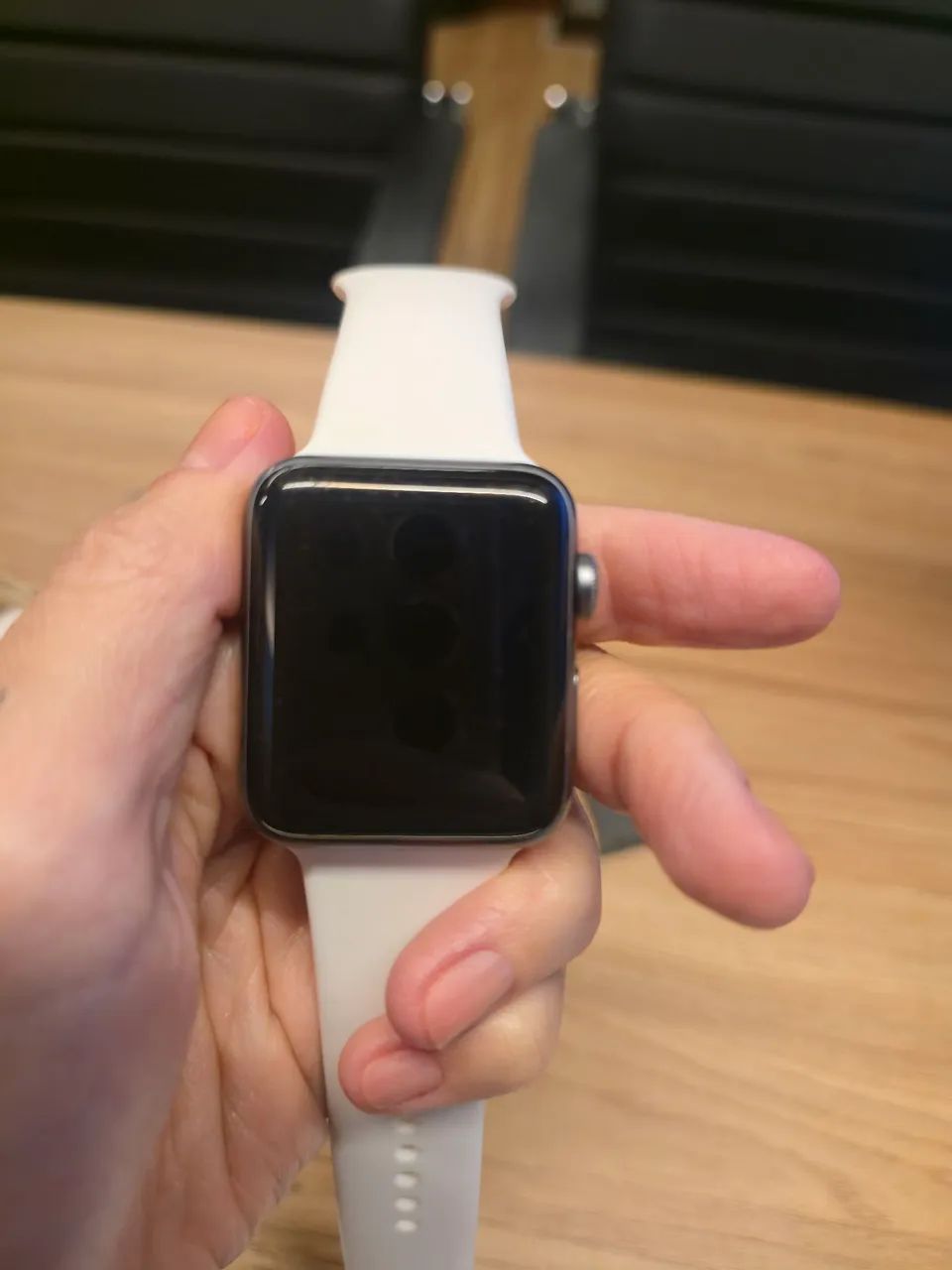 Vendo AppleWatch Serie 3 42mm - Foto 3