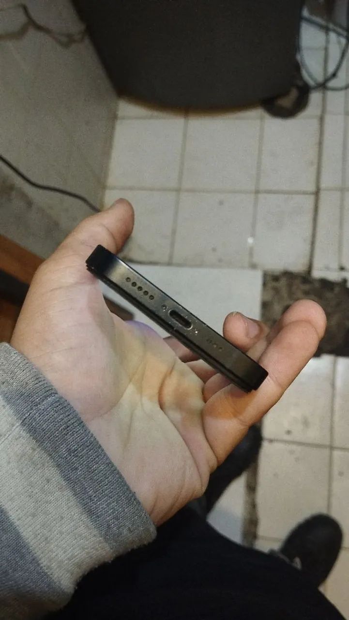 iPhone 14 128 gigas  - Foto 5