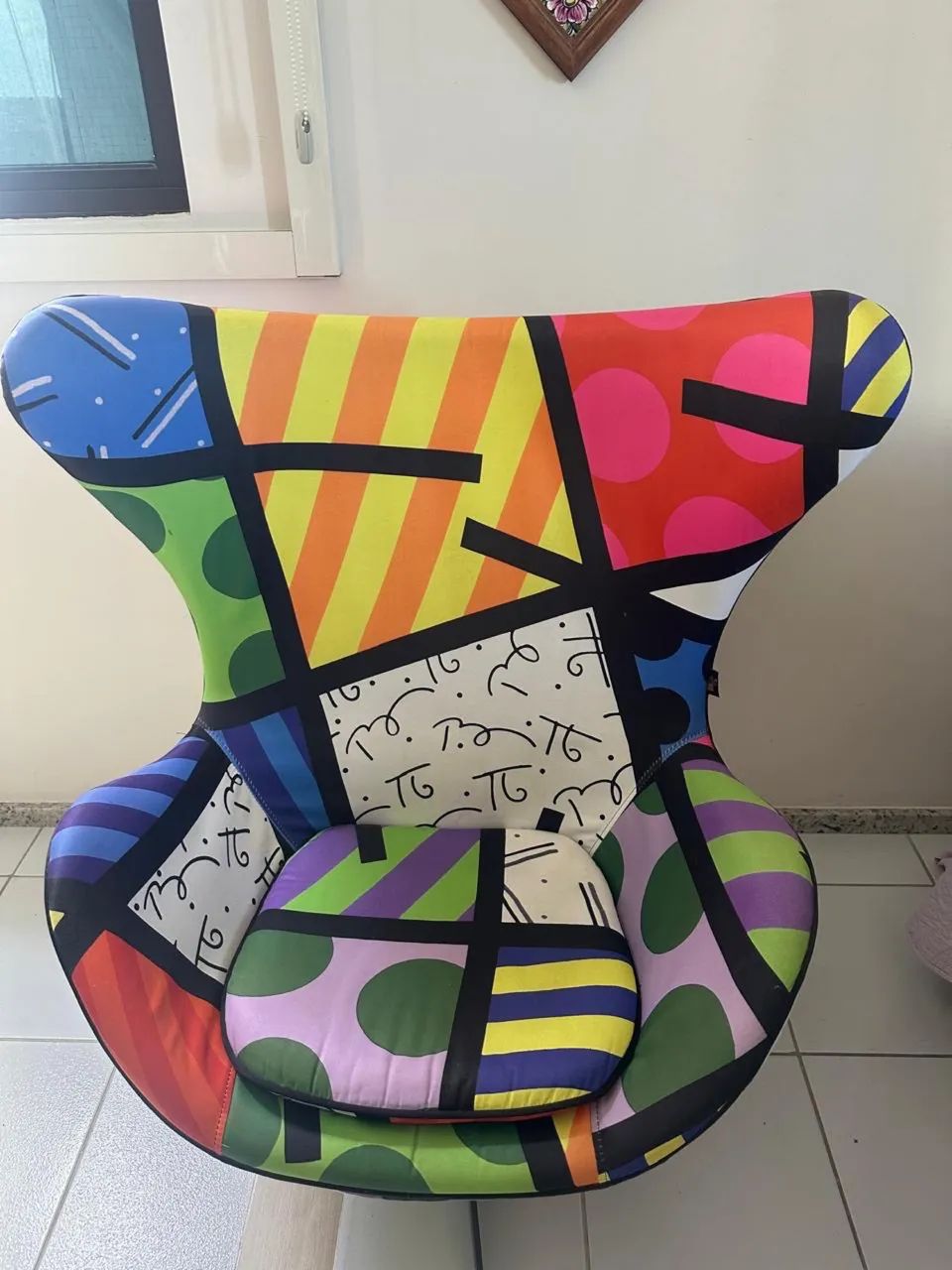 Vendo Poltrona Romero Brito Super Nova - Foto 4