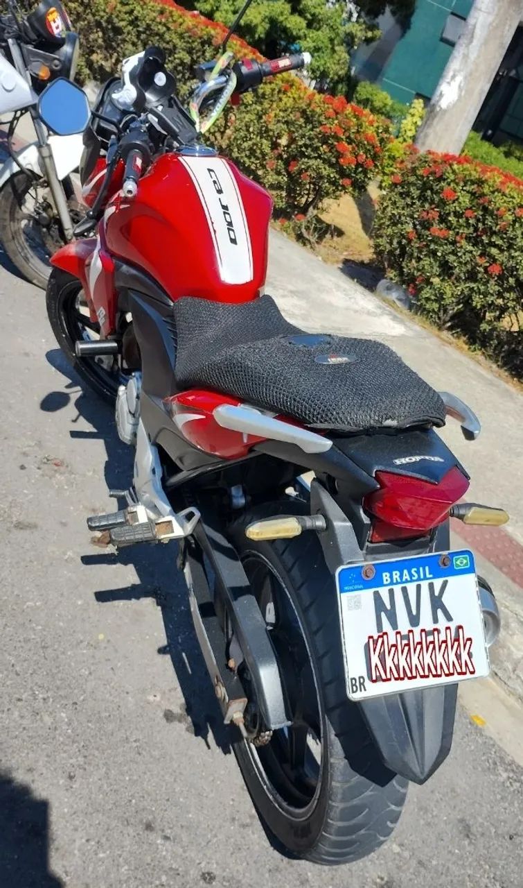 CBR 300R Ano 2011 - Foto 2