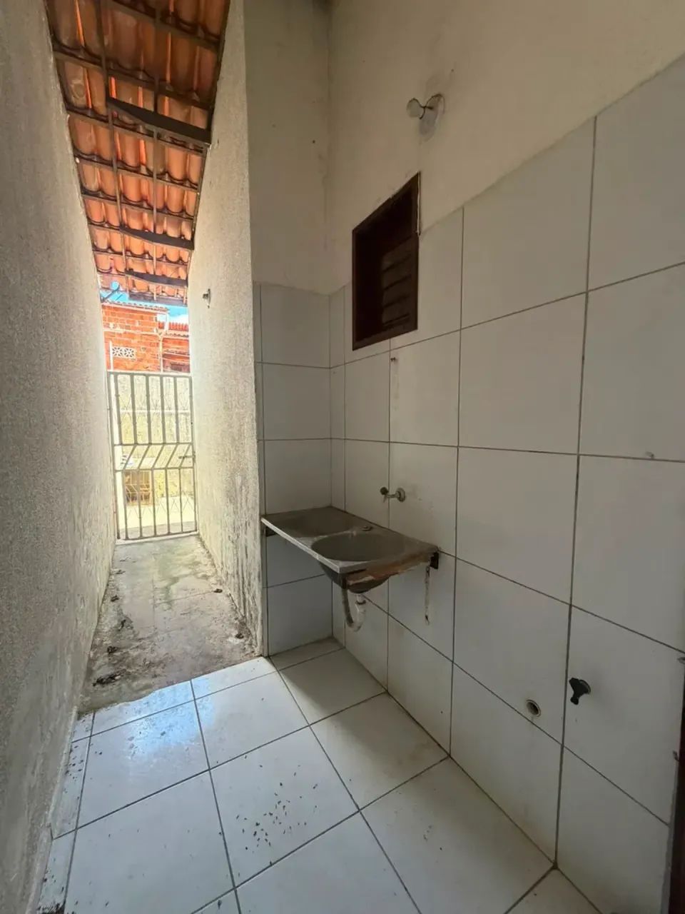 CASA PARA REPASSE NO CONDOMÍNIO BARROCÃO - Foto 4