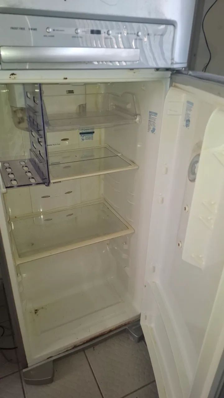 GELADEIRA Electrolux  - Foto 4