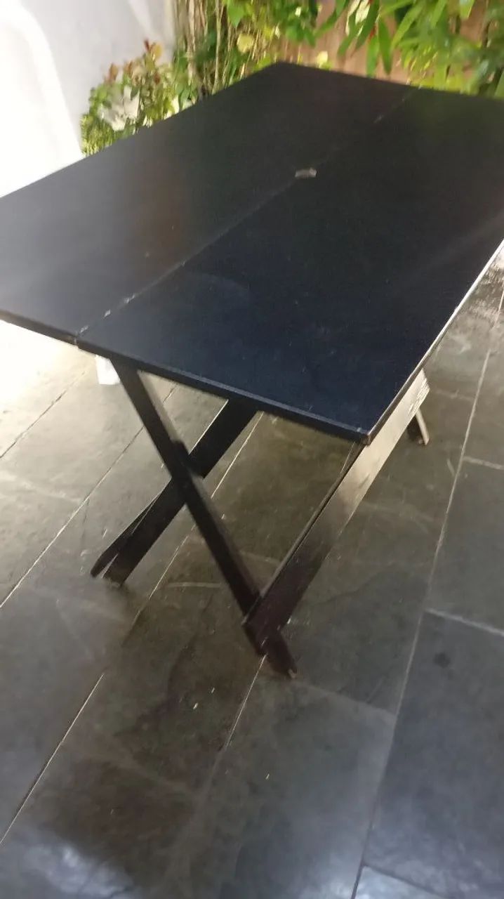Mesa dobrável em madeira 1,20x0,70cm - Foto 2