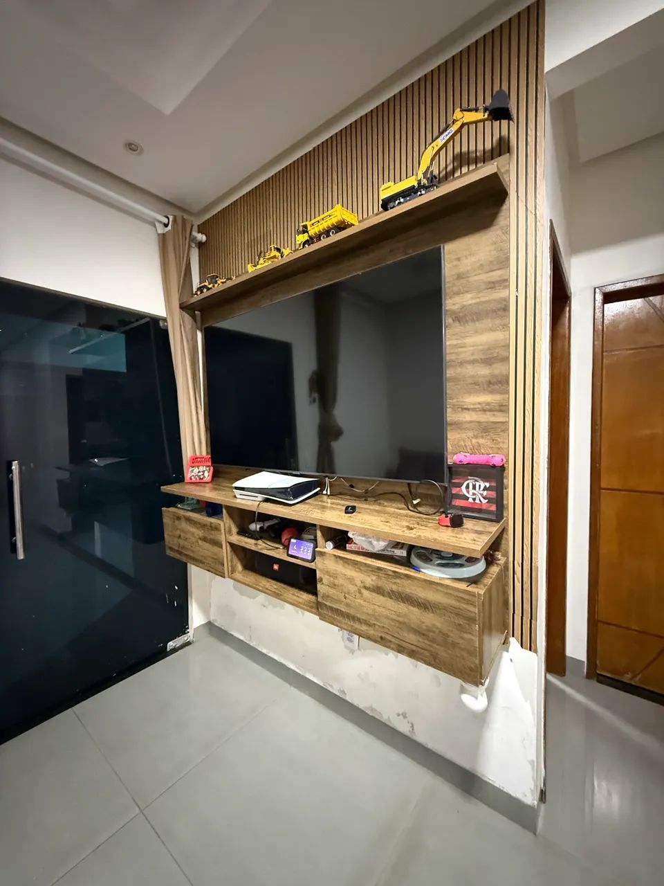 Painel Tv Até 70? - Madeira MDF - Foto 2