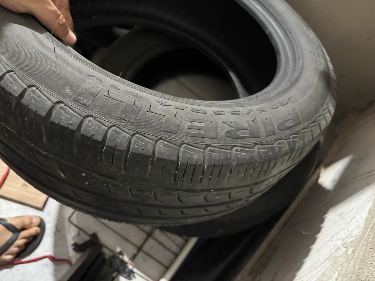 Pneu 205/55/16 - Foto 5