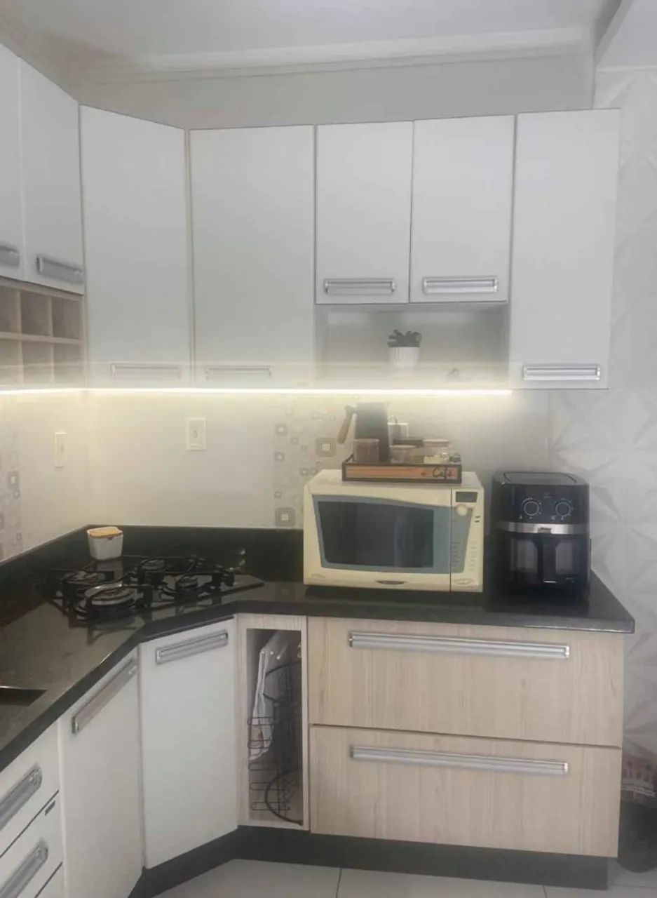 Cozinha planejada, com mármore e LED - Foto 2