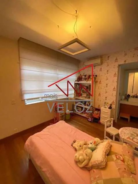 Apartamento - / Residencial / Lagoa